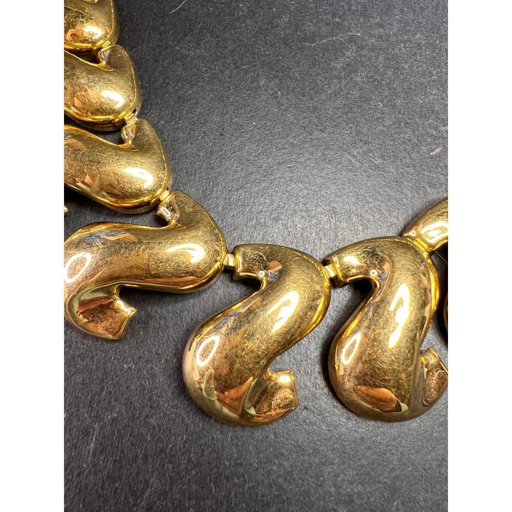 Vintage MCM Napier Gold-Tone Sculptural S-Link Statement Necklace, Signed - Picture 9 of 13